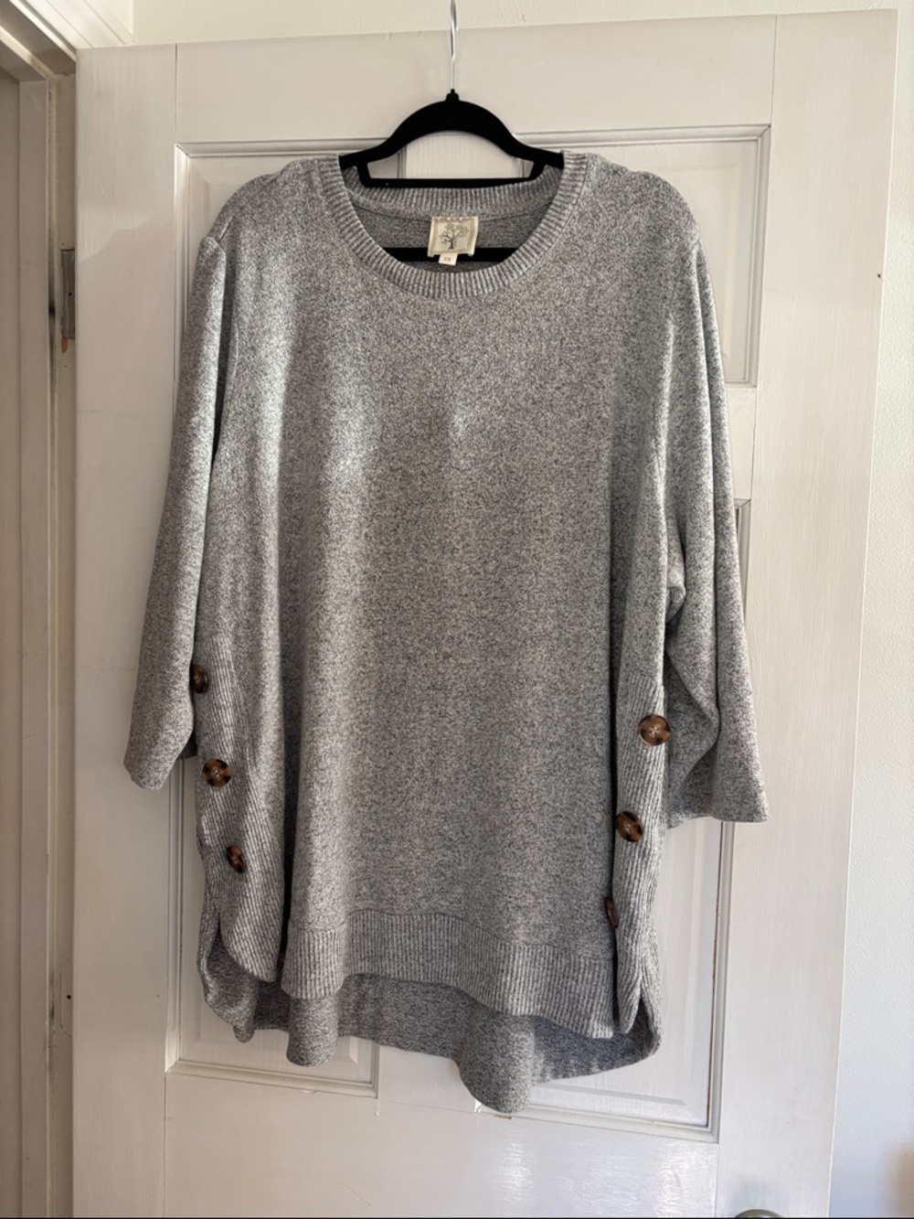 Women's Gray Button-Side Knit Pullover Sweater